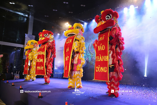 Lựa chọn dịch vụ tổ chức khai trương chuyên nghiệp tại Phát Hoàng Gia
